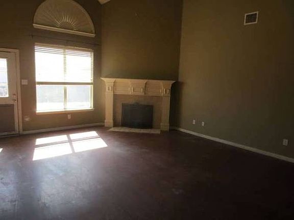 4th image of 7707 Sunflower Way