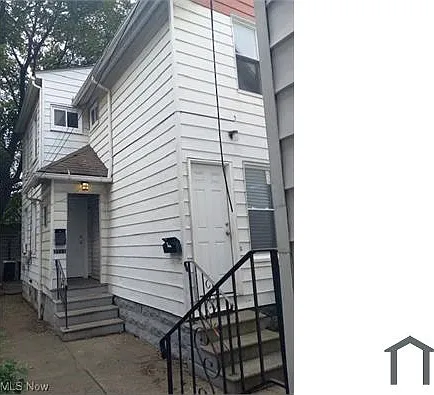 3111 Walton Ave #DOWN