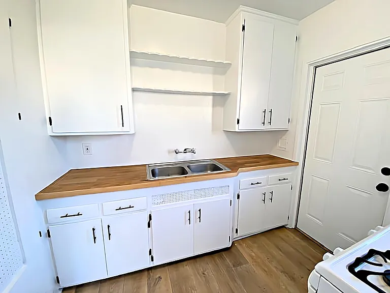 3415 S Bronson Ave #1 — Photo 12