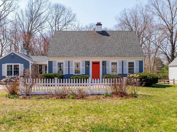 225 No Main St, Northbridge, MA 01534