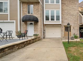 309 Shadow Wood Ct, Trafford, PA 15085