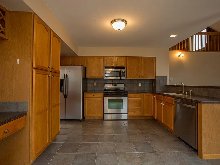 4405 Monte Carlo Dr — Photo 4