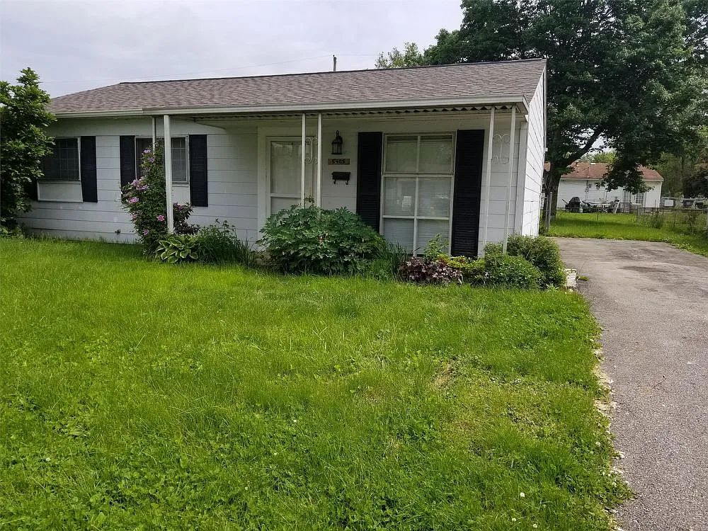 5405 Inlet Dr photo 1