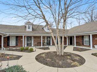 6404 Renate Rd, Louisville, KY 40291