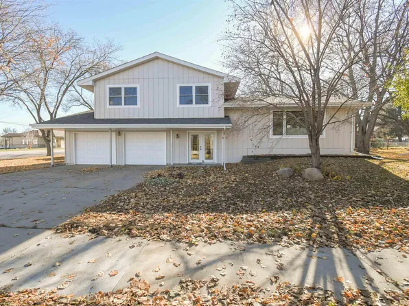 5301 W 32nd St, Sioux Falls, SD 57106