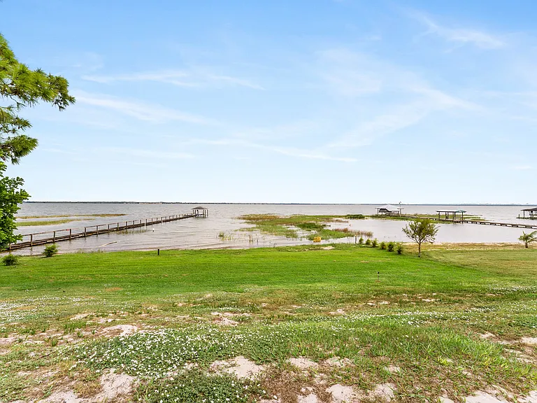 3889 Placid View Dr — Photo 32