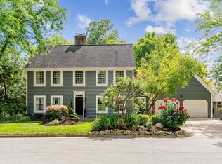 133 Lake Bluff Dr, Columbus, OH 43235