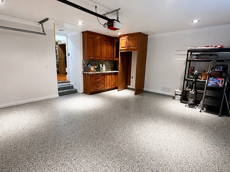 23664 Susana Ave — Photo 14
