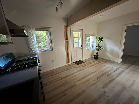 2nd image of 87 Ardmore Rd