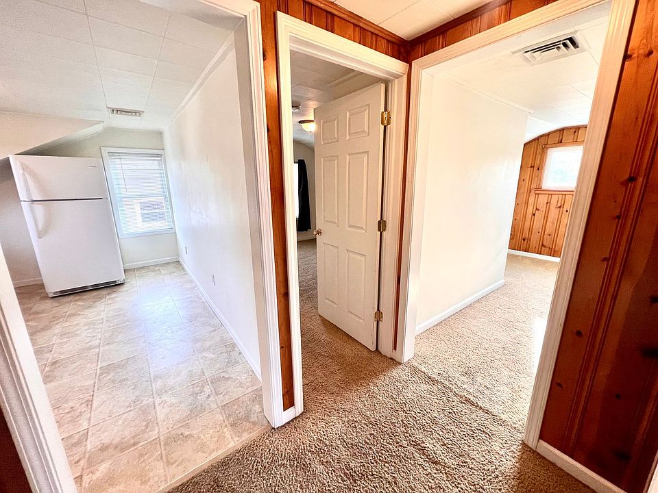 1818 Grant Street Apartment Rentals Aliquippa, PA Zillow