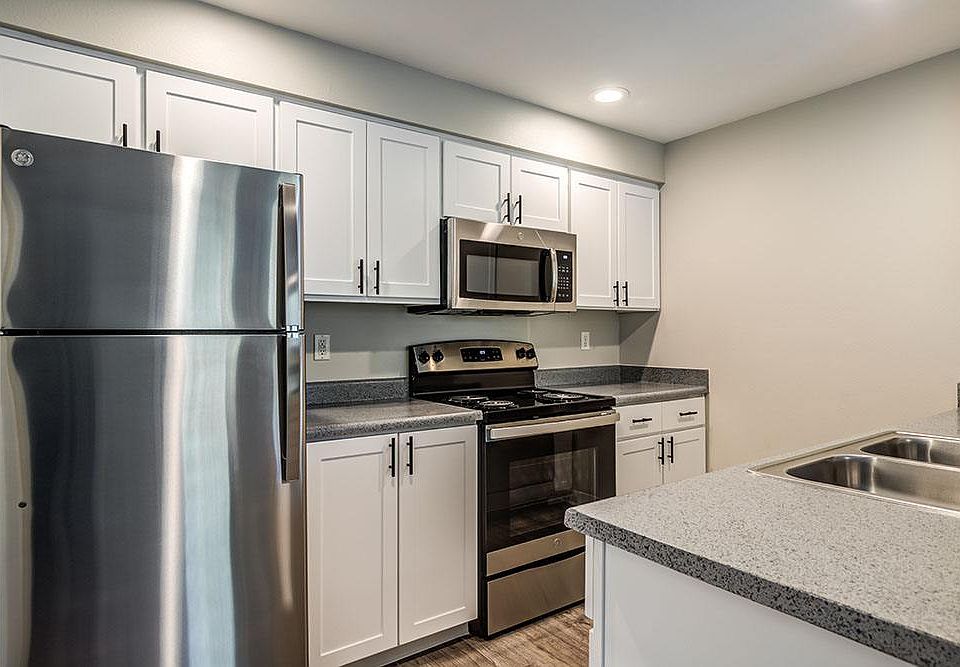 1st image of 2301 62nd Ave E #10-302