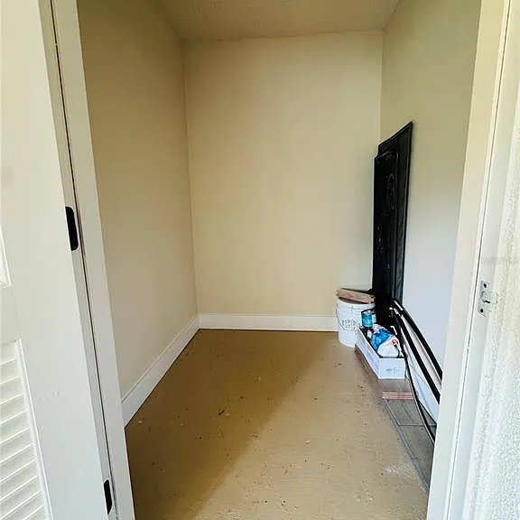 20 Lake Ct — Photo 15