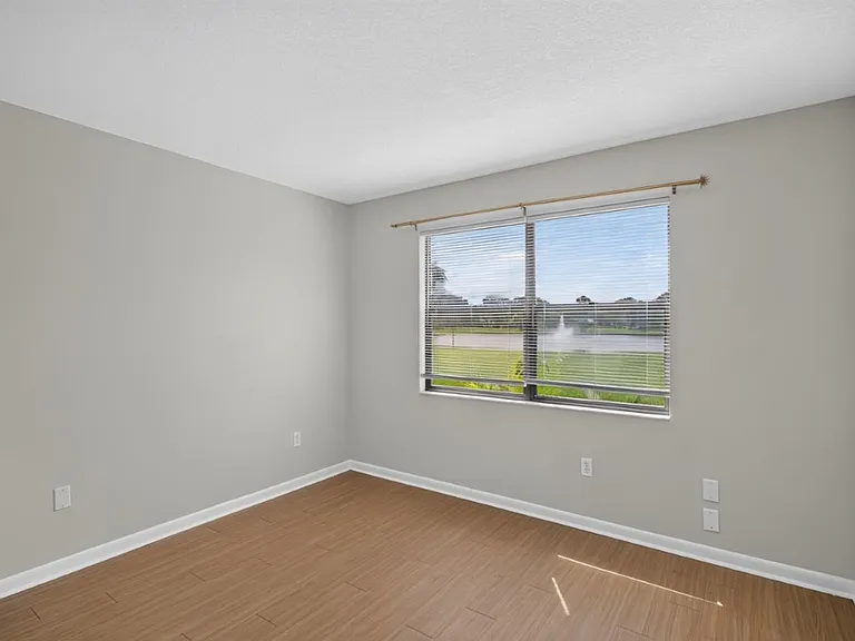 700 W Pope Rd #H61 — Photo 20