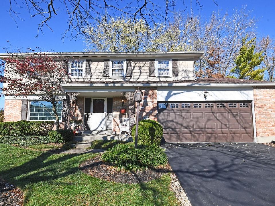 1st image of 882 Cedarhill Dr