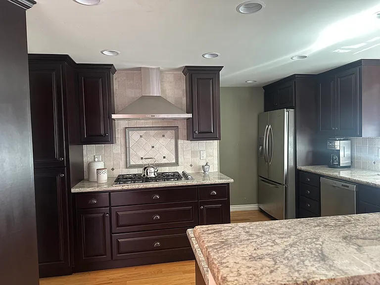 14562 S Bascom Ave — Photo 9