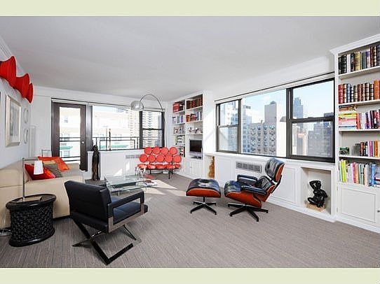 2nd image of 140 E 83rd St APT 16C