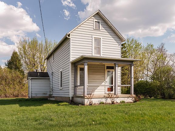 4th image of 3068 Tremont Rd