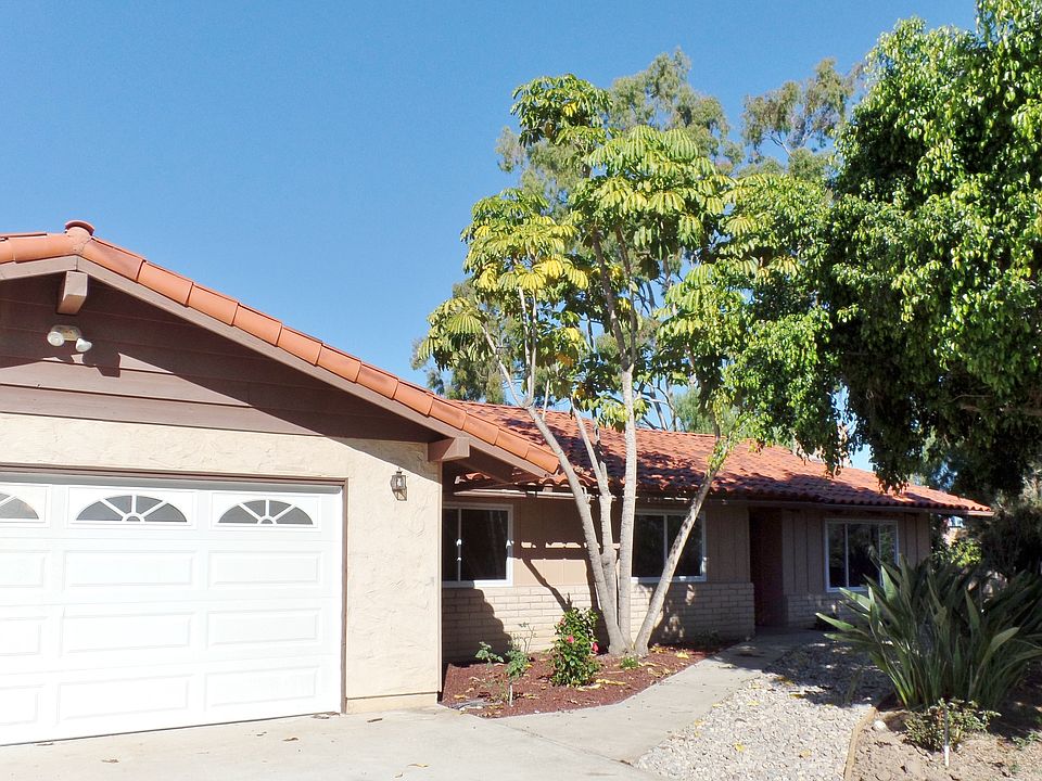 1st image of 3212 Linda Vista Dr