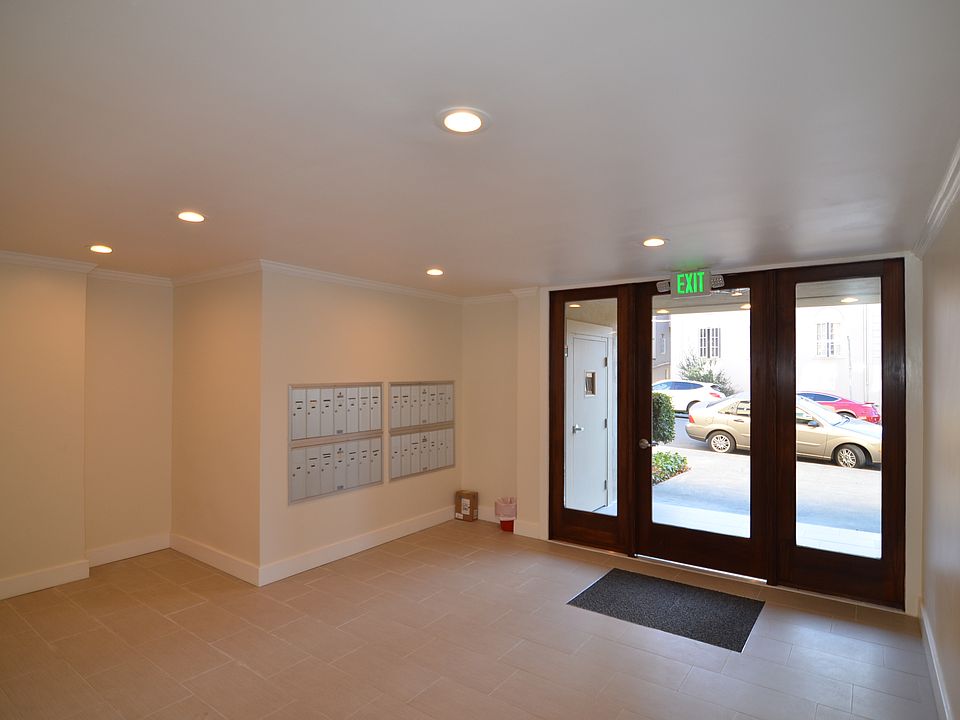 1st image of 451 Lee St #2BF376936