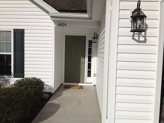 3rd image of 4604 Squirrel Ave