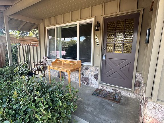3rd image of 1509 Anderson Rd