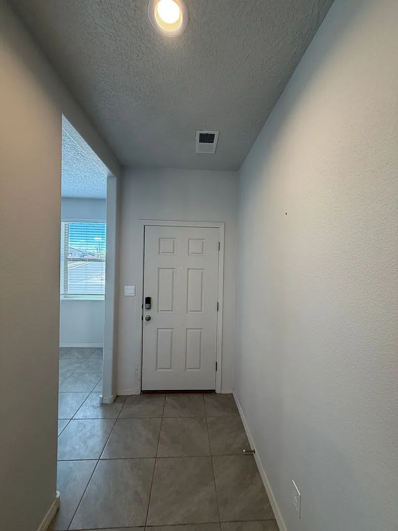 3 Bedroom Single Story New Build Available Near I-25 & Main St SW in Los Lunas! — Photo 4