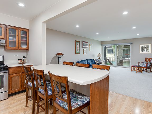 4th image of 5961 N East Circle Ave APT 2D