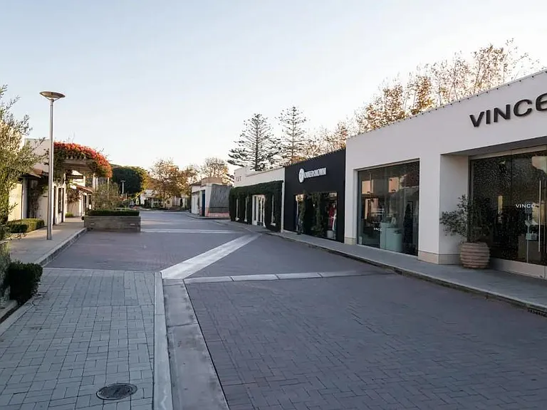The perfect Malibu shopping experience is just around the corner!