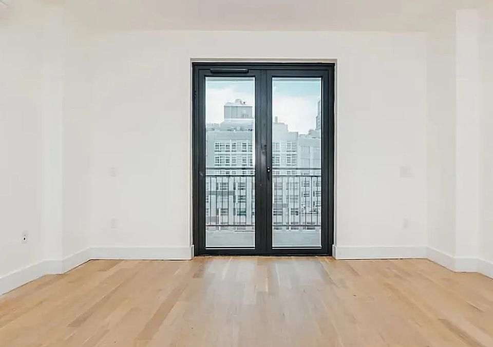 1st image of 260 Gold St APT 1214