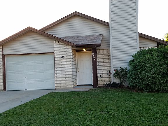 2nd image of 2108 Silverhill Dr