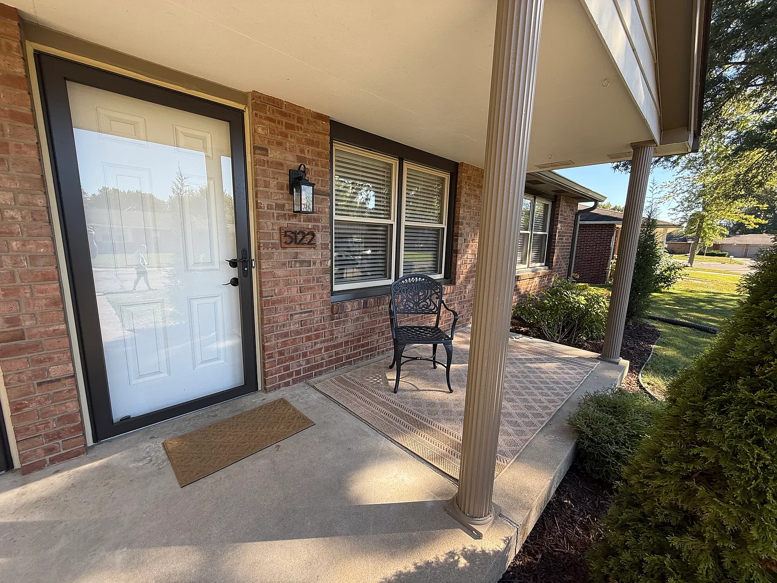2 bed, 980 sqft, $1,575 — Photo 3
