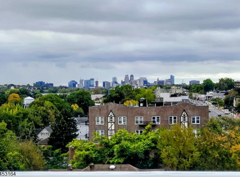 450 Washington Ave #205 — Photo 14
