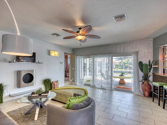 4th image of 1671 Orleans Ct