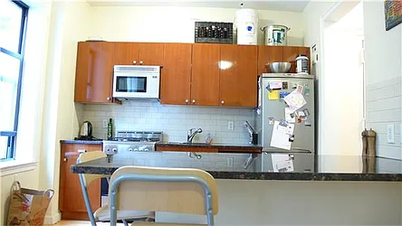 Rented by R New York
