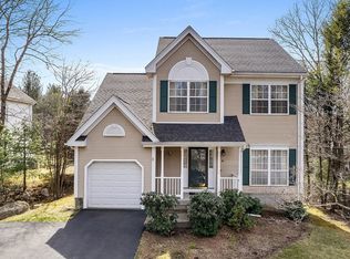 4 Tiffney Rd, Foxboro, MA 02035