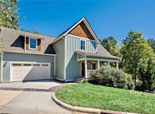 7 Shaker Ct, Asheville, NC 28805