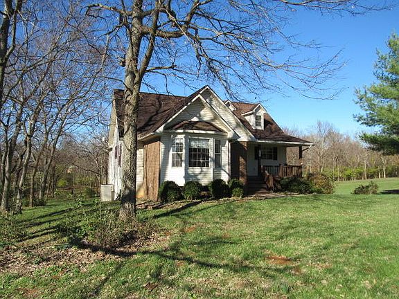 5th image of 123 Indian Woods Ct