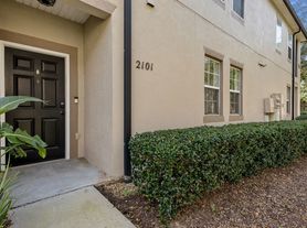 12301 Kernan Forest Blvd