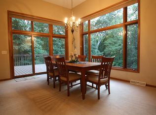 333 Maple Heights Rd, Marshall, WI 53559