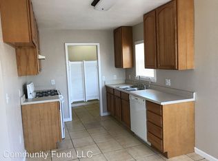 10403 Walnut St, Oakland, CA 94603