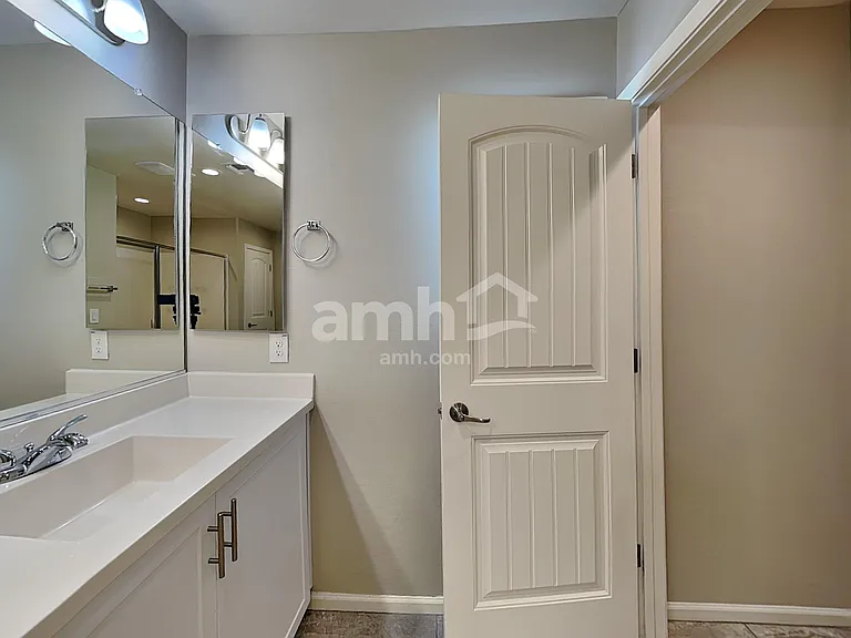 20785 W Thomas Rd — Photo 12