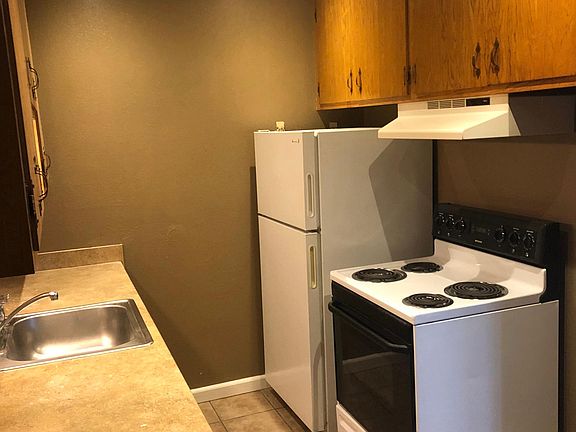 3rd image of 2715 Joseph Ave #5