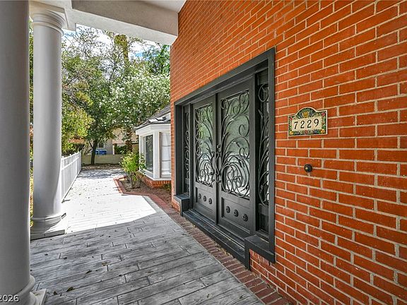 3rd image of 7229 Mira Vista St