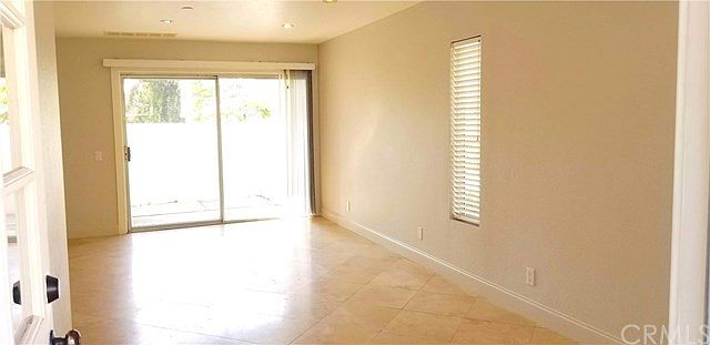 1st image of 44 Birchwood Ln