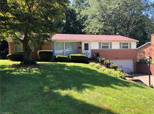 4890 3rd St NW, Canton, OH 44708