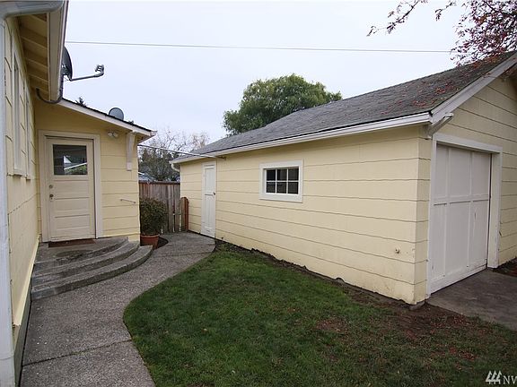 5th image of 1002 Park St