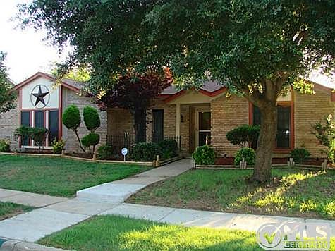 1st image of 1886 Hilltop Dr