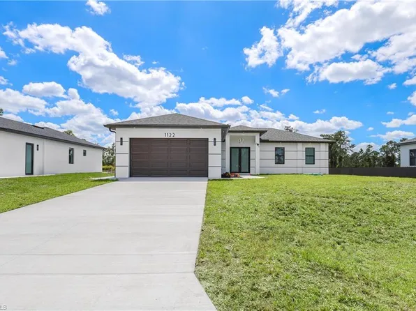 1122 Edelweiss ST E, LEHIGH ACRES, FL 33974