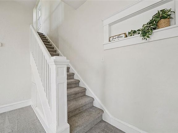 4th image of 513 Chesterfield Rd