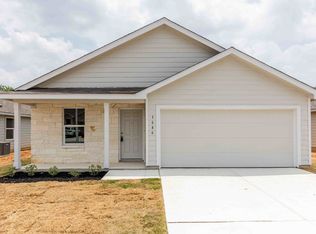 1646 Lilyturf Rd, New Braunfels, TX 78130